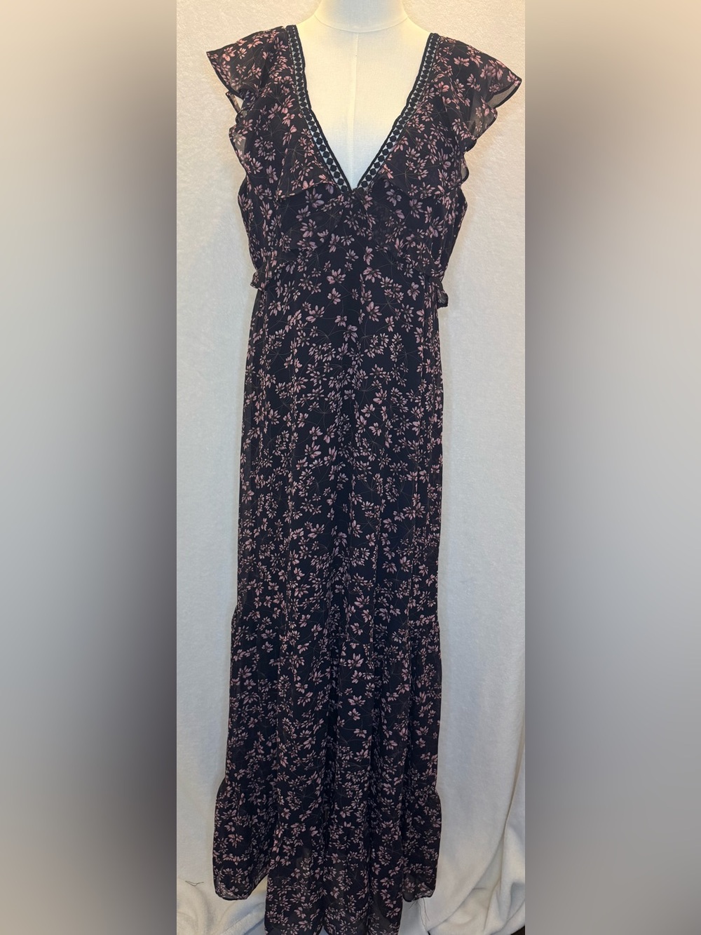 Lulus Boho Navy and Pink Floral Maxi Dress Size Large Feminine Ruffles Romantic
